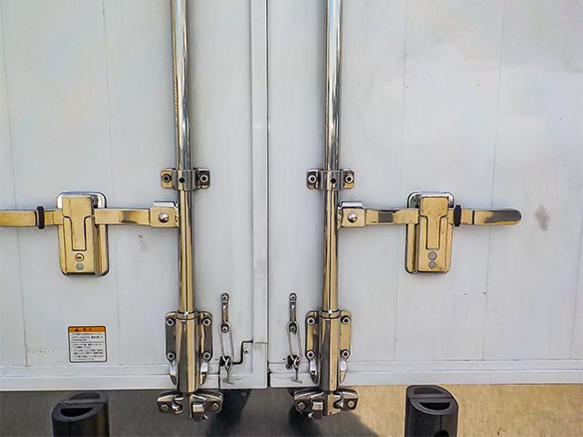 2_6.jpg
